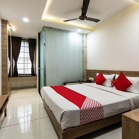 Capital O 47403 Hotel Manjeet Bhopal Ngoại thất bức ảnh