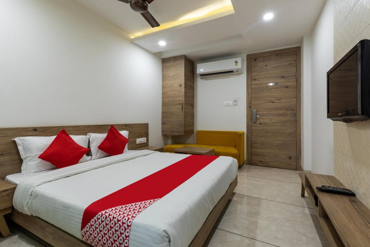 Capital O 47403 Hotel Manjeet Bhopal Ngoại thất bức ảnh