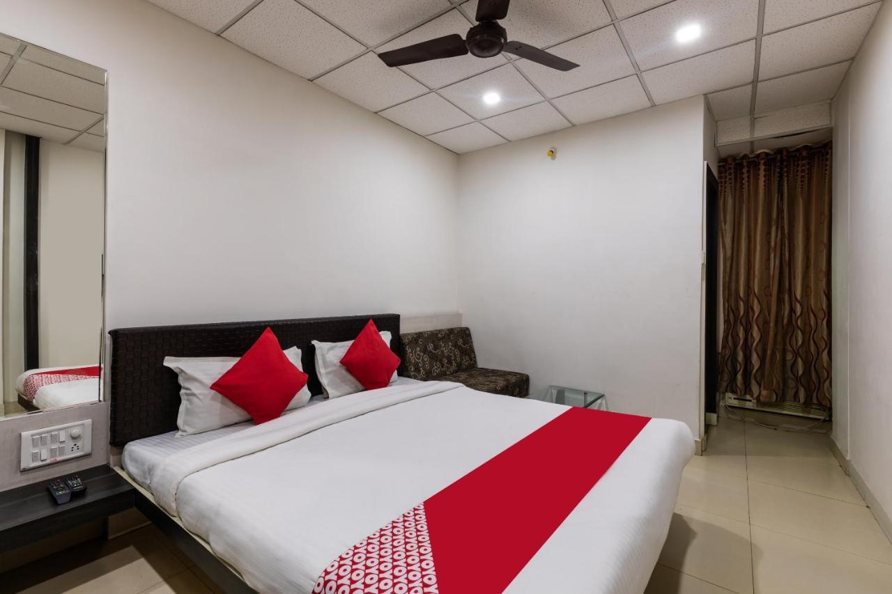 Capital O 47403 Hotel Manjeet Bhopal Ngoại thất bức ảnh