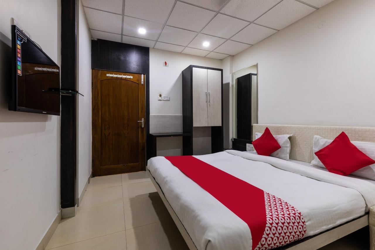 Capital O 47403 Hotel Manjeet Bhopal Ngoại thất bức ảnh