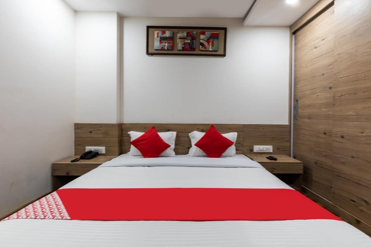 Capital O 47403 Hotel Manjeet Bhopal Ngoại thất bức ảnh
